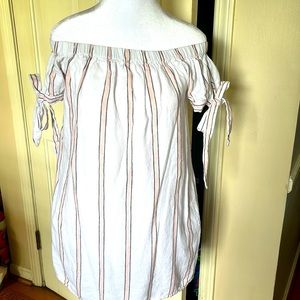 NWOT GUESS DRESS/TUNIC